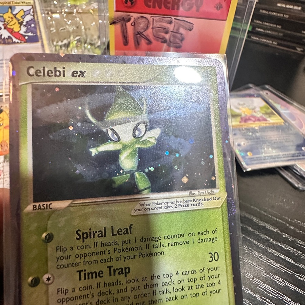 Celebi ex Pokémon Card - Holo
